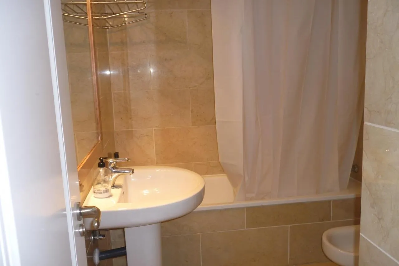 Beachfront 3 Bed Apt Сан-Луис-де-Сабинильяс Испания