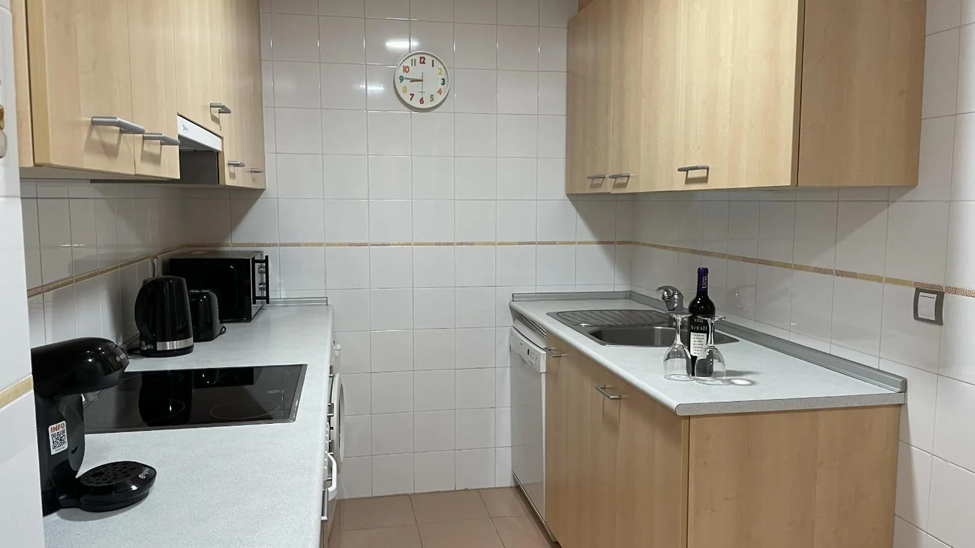 Beachfront 3 Bed Apt سان لويس ذي سابينيل شقة